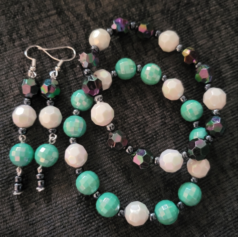 Iridescent Bracelet and Earrings Set